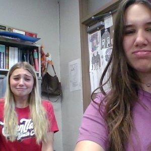 Meet your Posher, Adrianna